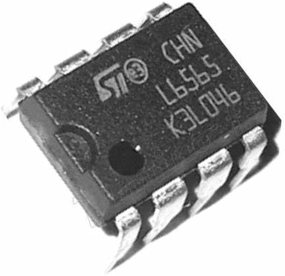 L6565 микросхема ШИМ-контроллера (PWM controller) фото 1