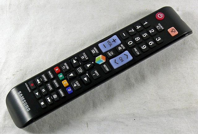 Универсальный пульт для телевизора Samsung RM-L919